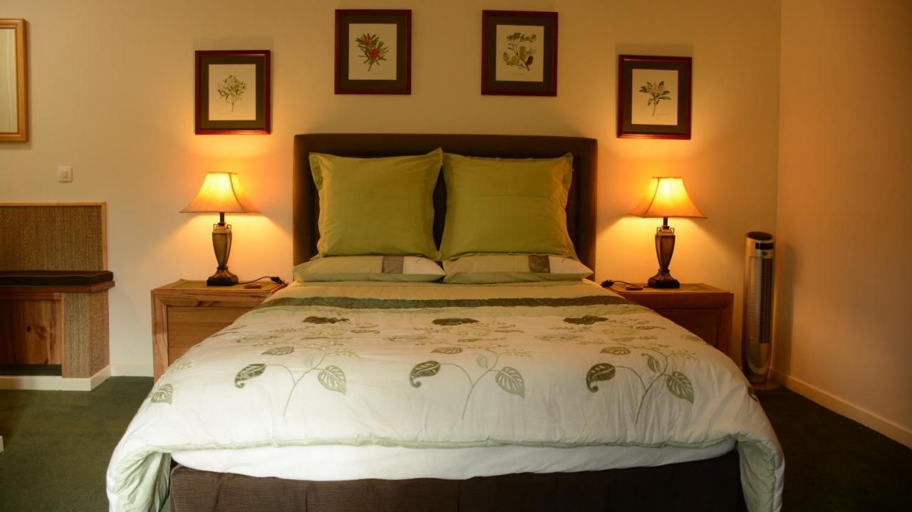 Les Noyers Aulnay Bed & Breakfast Aulnay  Екстериор снимка