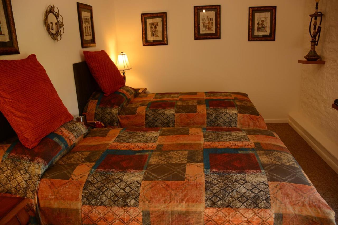 Les Noyers Aulnay Bed & Breakfast Aulnay  Екстериор снимка