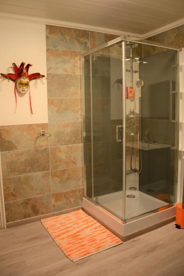 Les Noyers Aulnay Bed & Breakfast Aulnay  Екстериор снимка