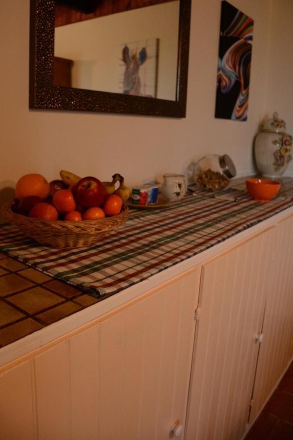 Les Noyers Aulnay Bed & Breakfast Aulnay  Екстериор снимка