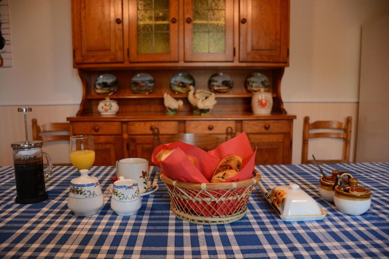 Les Noyers Aulnay Bed & Breakfast Aulnay  Екстериор снимка